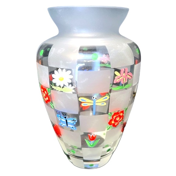 Vintage Signed Lenox Nature's Splendor Hand Painted Frosted Glass Vase - Picture 4 of 8